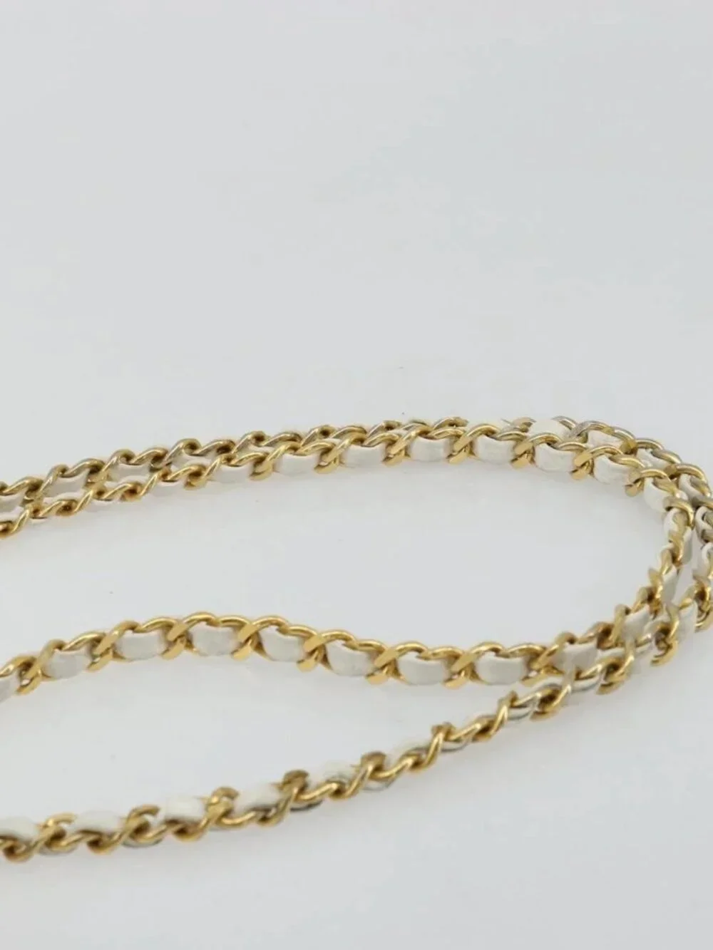 CHANEL Chain Shoulder Bag Lamb Skin White Gold CC Auth BA12714